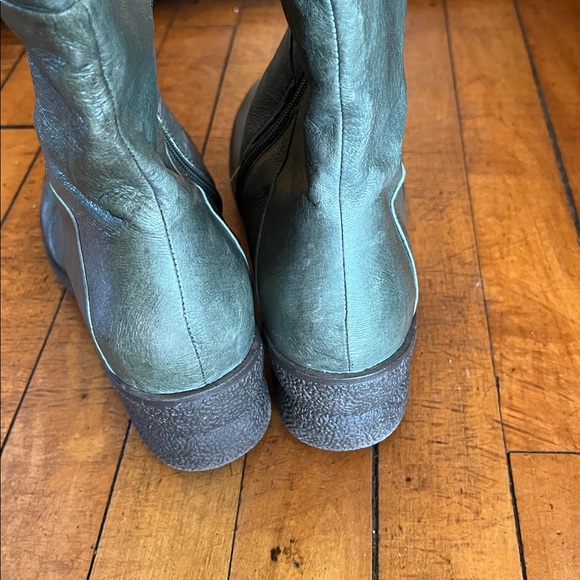 Miz Mooz Alex gladiator tall green leather boots - Picture 6 of 9